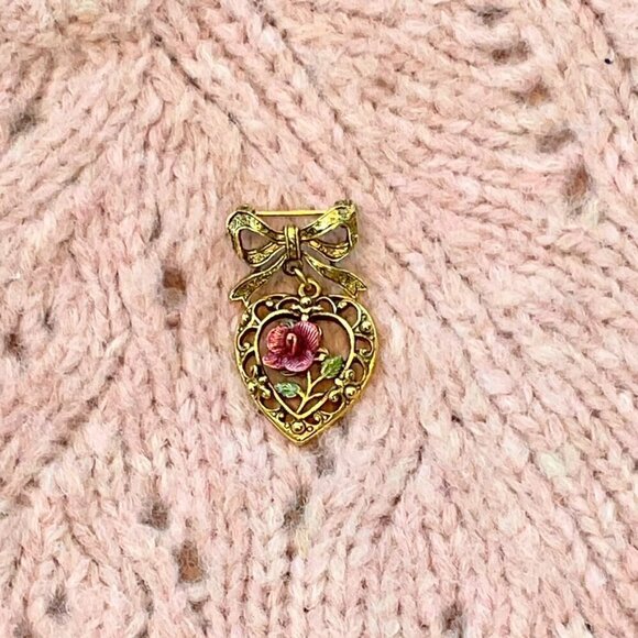 Vintage Brooch Bow with Heart with Pink Green Rose Gold Tone Filigree Pin Back - Picture 1 of 4